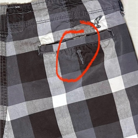 American Eagle Longer Length Grey Plaid Shorts Men's 32 Checkered Bermuda AEO - Picture 6 of 16